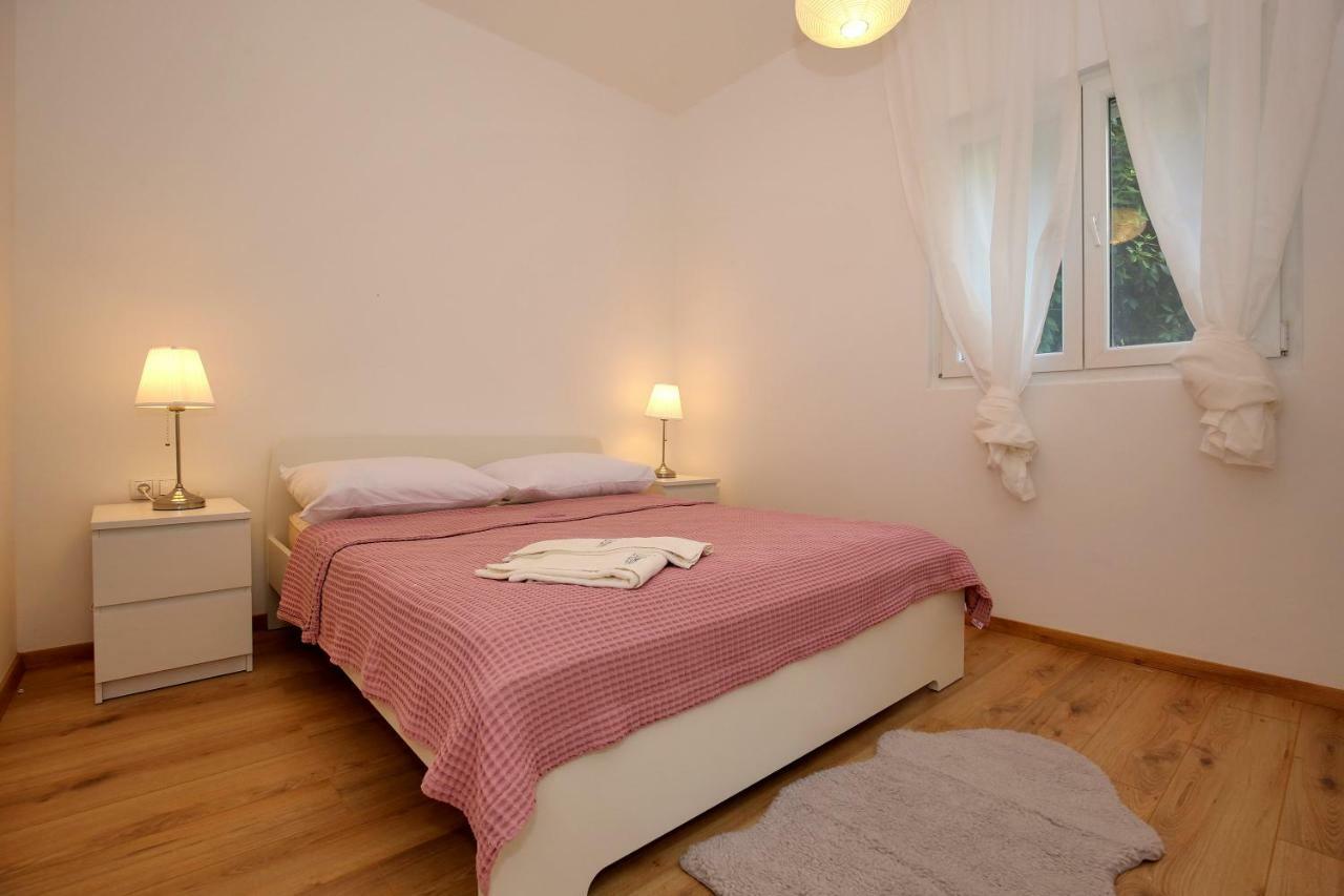 Apartments Ines Муртер Екстериор снимка