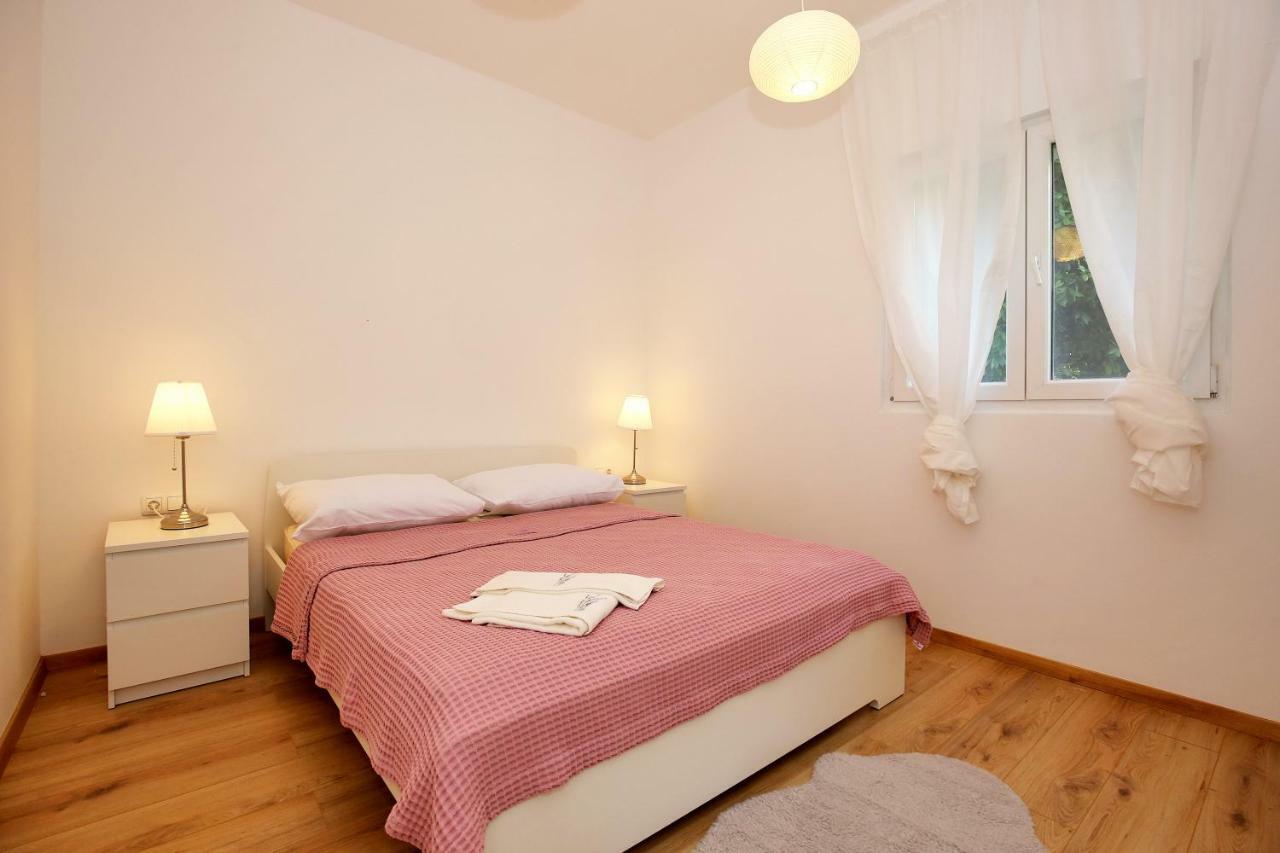 Apartments Ines Муртер Екстериор снимка